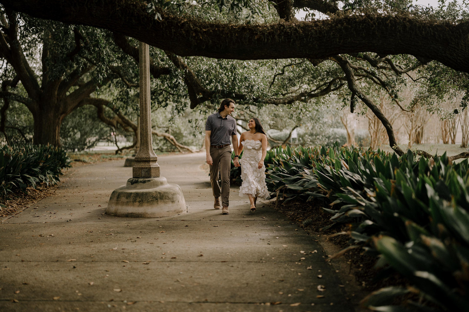 The Wedding Website of Jeanne Harleaux and Nathan Briehn