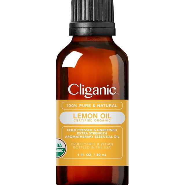 Cliganic USDA Organic Lemon Essential Oil (1oz) - 100% Pure & Natural | Undiluted, for Aromatherapy, Household Cleaning | Non-GMO Verified