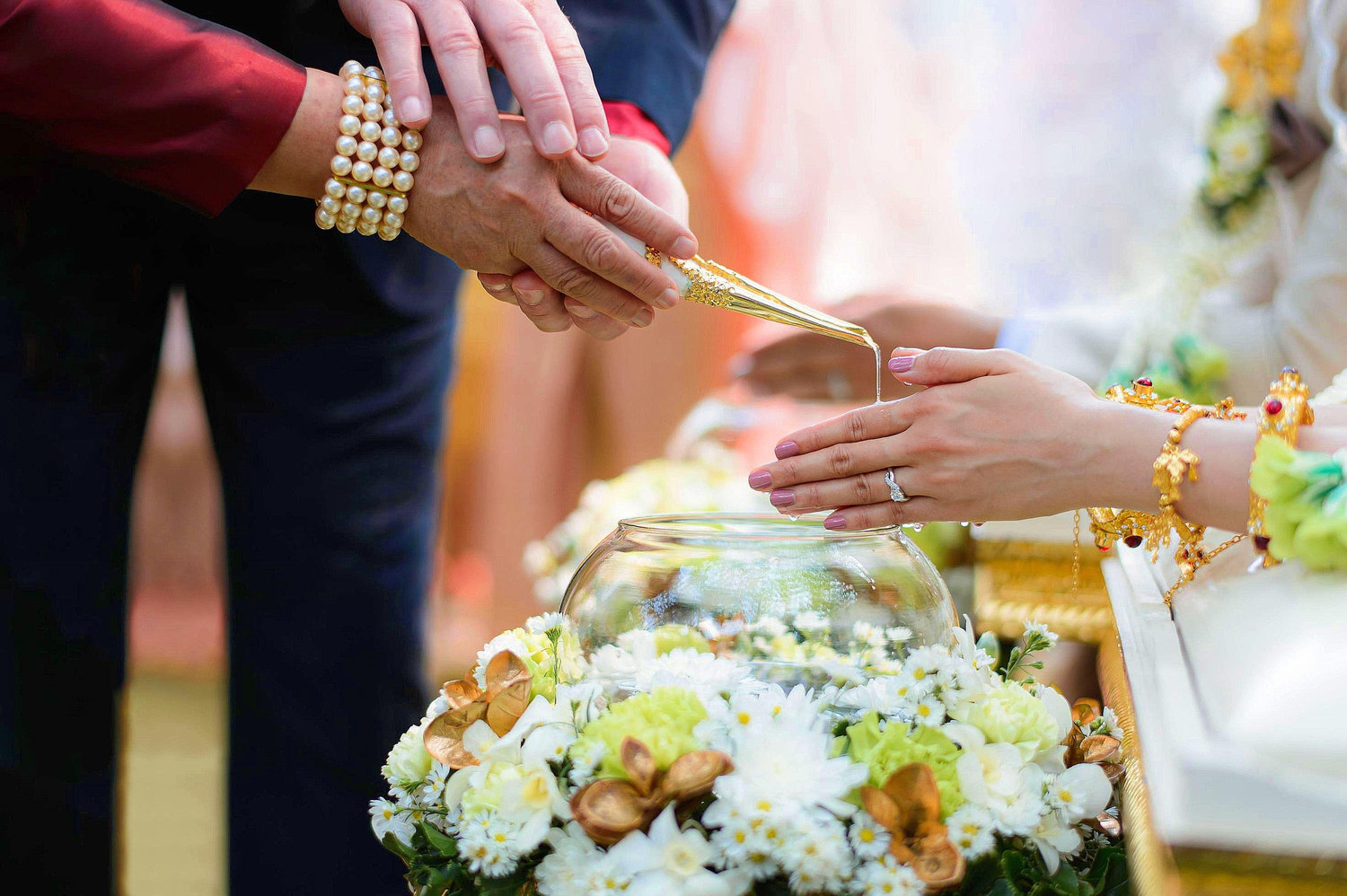 The Wedding Website of Sornrut Kay Supawatcharakiat and Cresencio David Torres