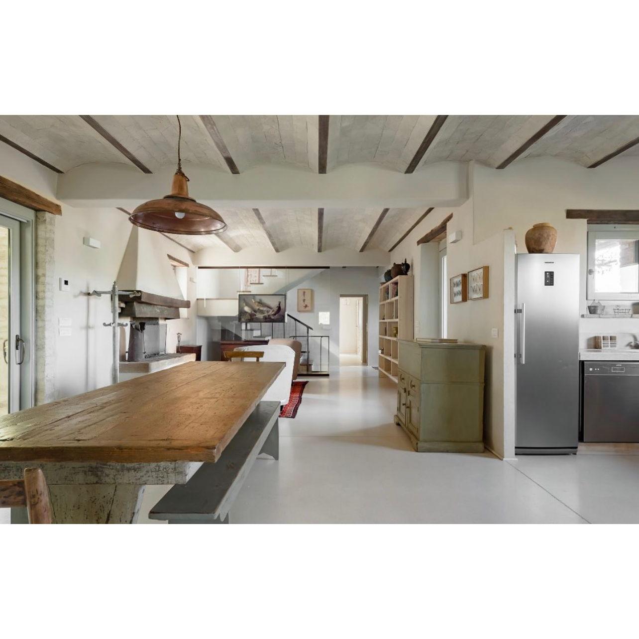 the kitchen of the "New House"