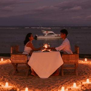 Candlelight Dinner
