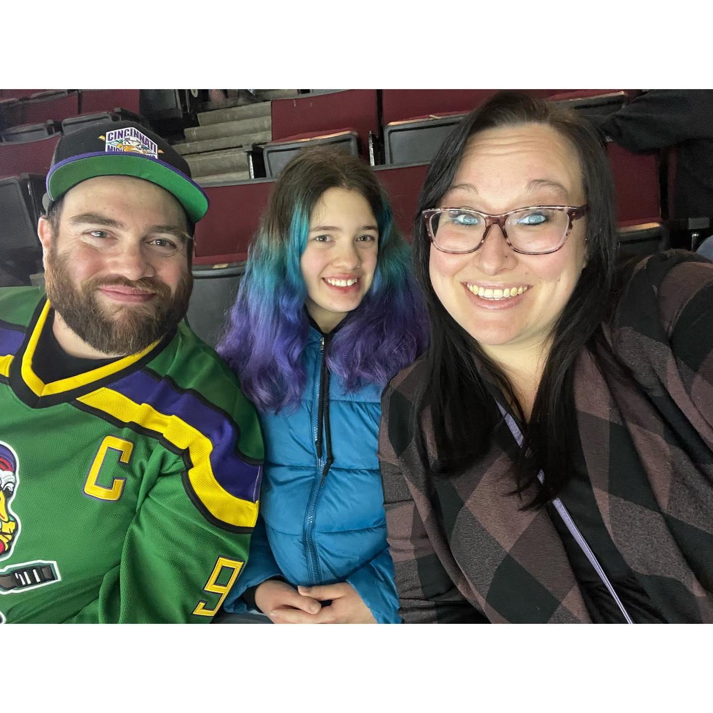 Family fun at the Cincinnati Cyclones!