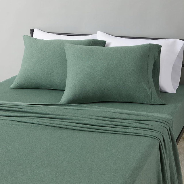 Amazon Basics 100% Cotton Jersey Bed Sheet Set, Queen, Olive (Melange), Solid