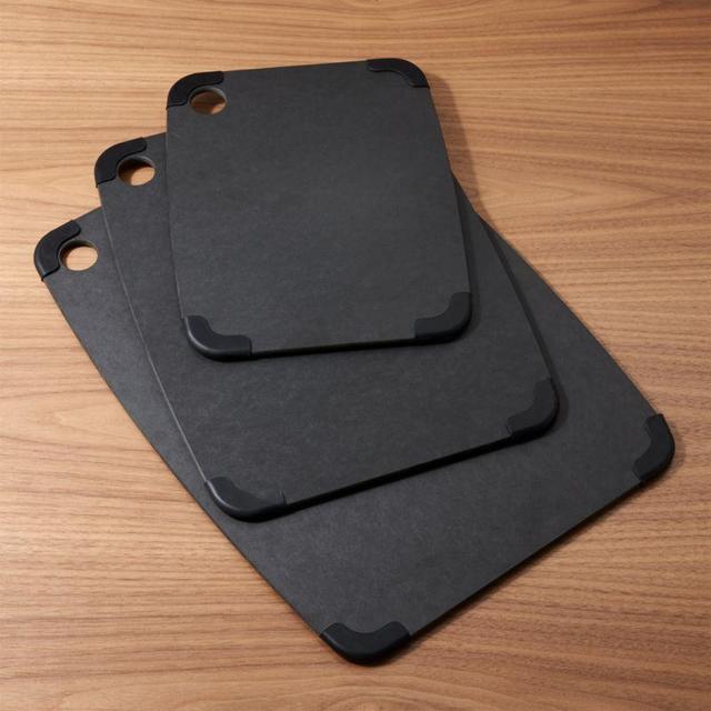 Epicurean ® Black Non-Slip Paper Composite Cutting Boards