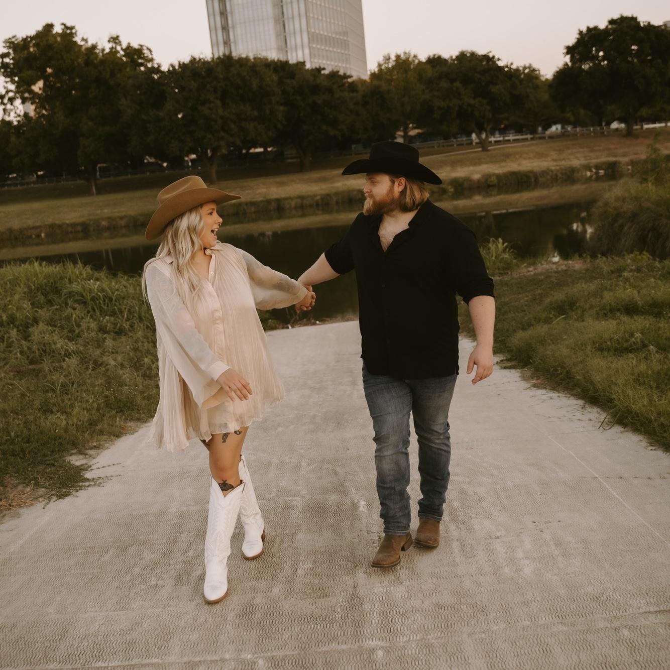 ENGAGEMENT PIC FUN!