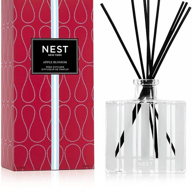 NEST Fragrances Apple Blossom Reed Diffuser