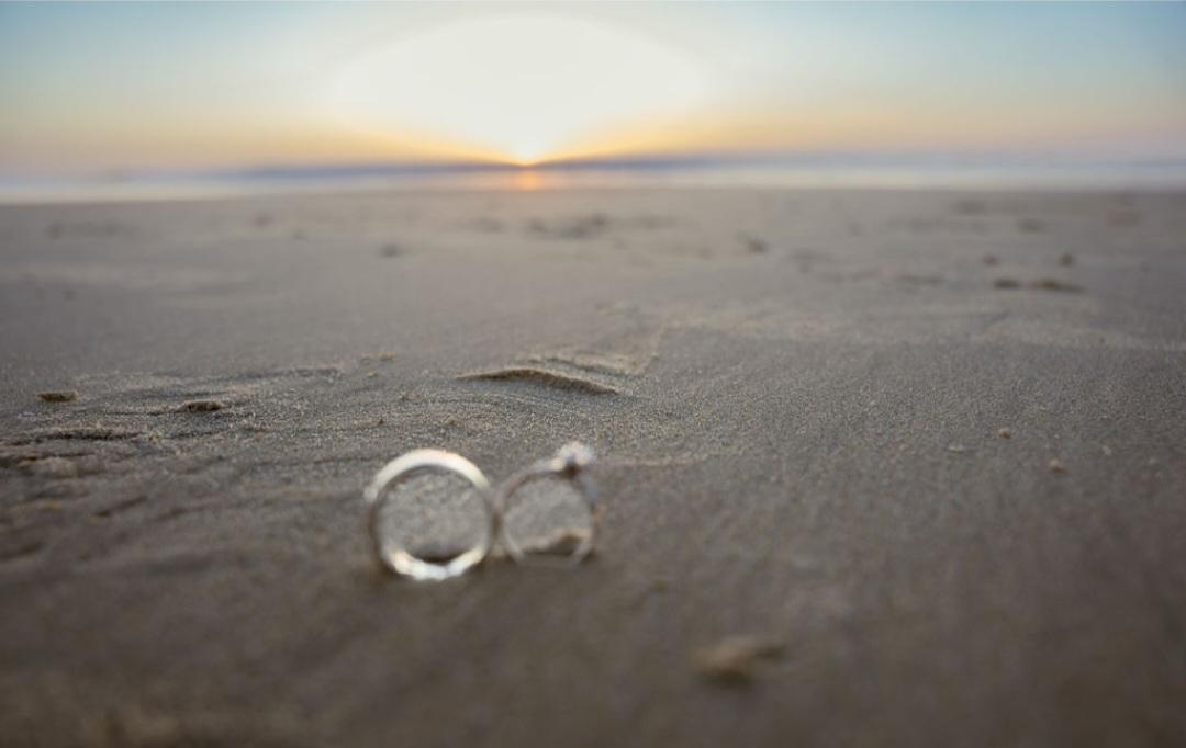 The Wedding Website of Carolyn Rodriguez and Erik Espinoza
