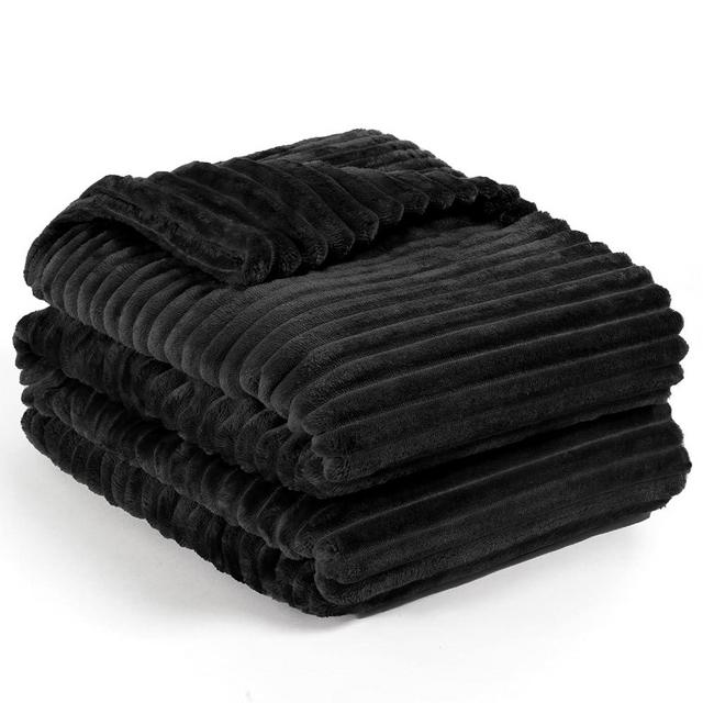 PAVILIA Soft Fleece King Bed Blanket Black, Large Fuzzy Plush Flannel Blanket, Warm Cozy Ribbed Microfiber Blanket for Sofa Couch, Lightweight Striped Blanket, Black, 108x90