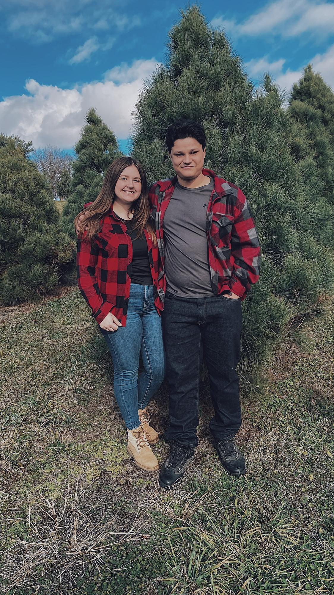 Family Christmas tree day