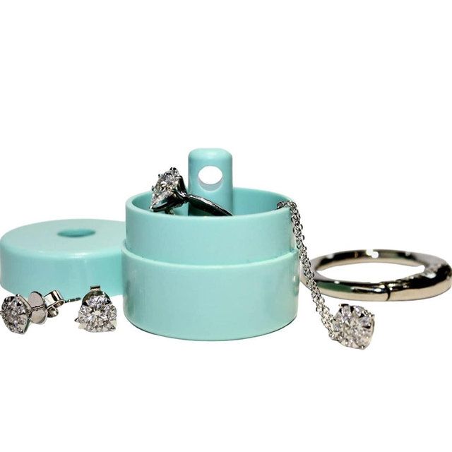 Lion Latch Travel Ring Holder