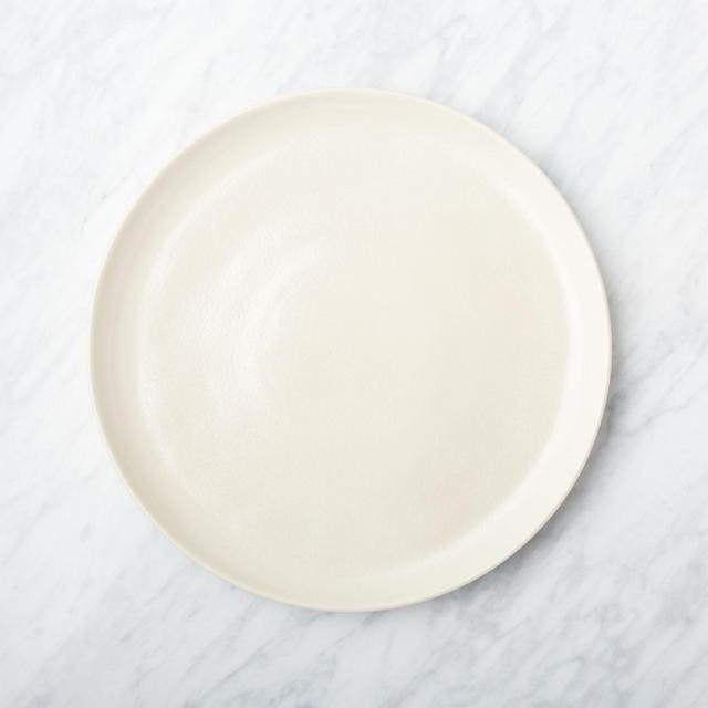Visto Cream Stoneware Dinner Plate