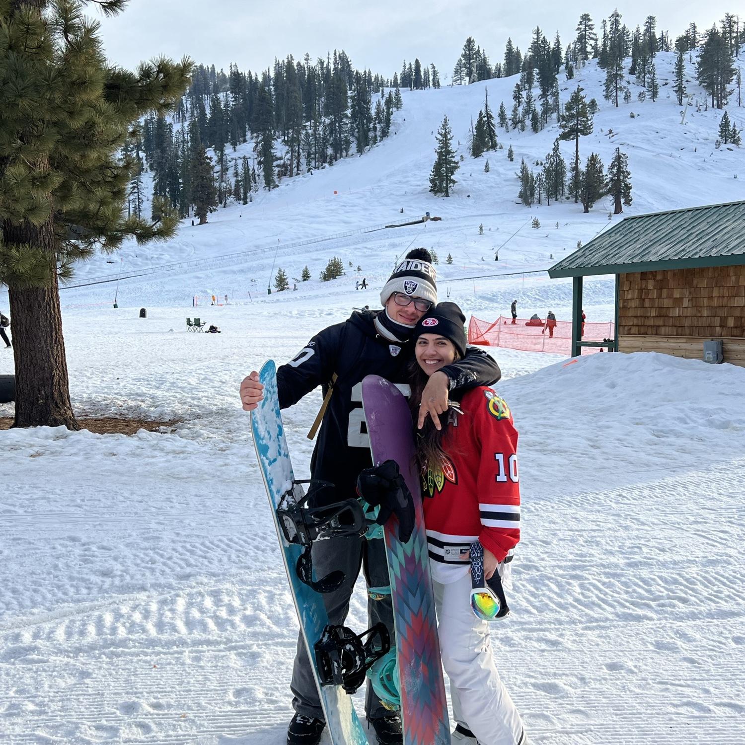 One of our first pictures together, our weekly snowboarding trips as friends eventually turned into more ❤️