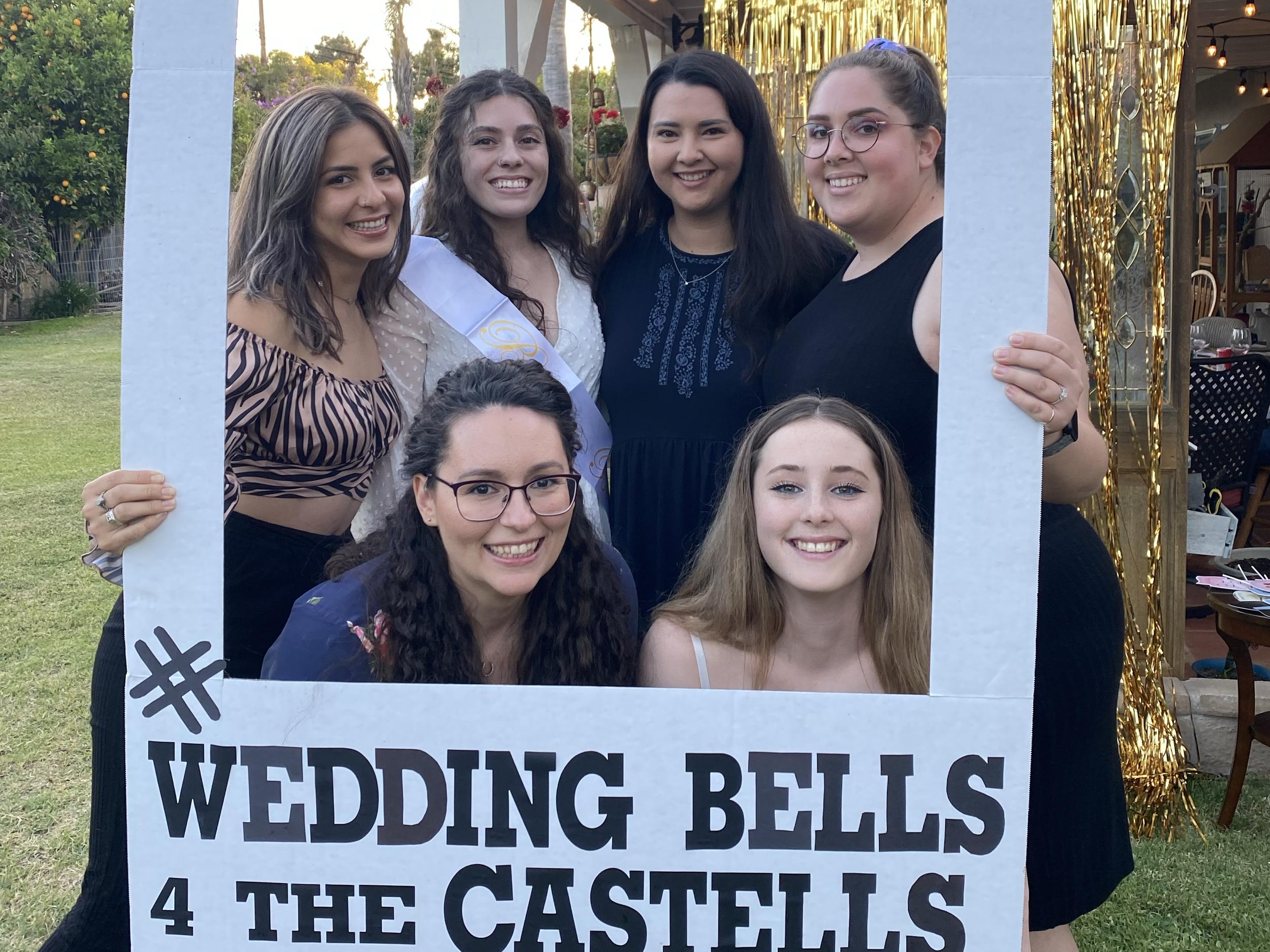 The Wedding Website of Sareynah Castells and Mariano Castells