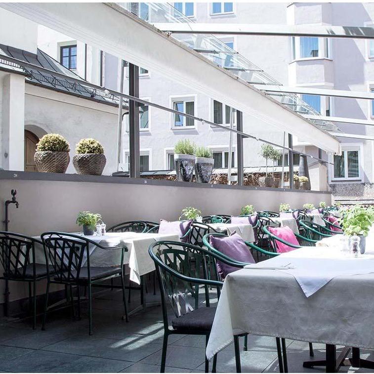 Location of Welcome Dinner - Weisse Rossl