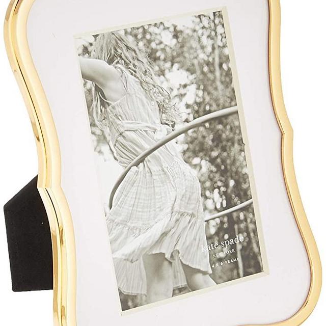 Kate Spade Crown Point Gold 4" x 6" Frame, 1.25 LB, Metallic