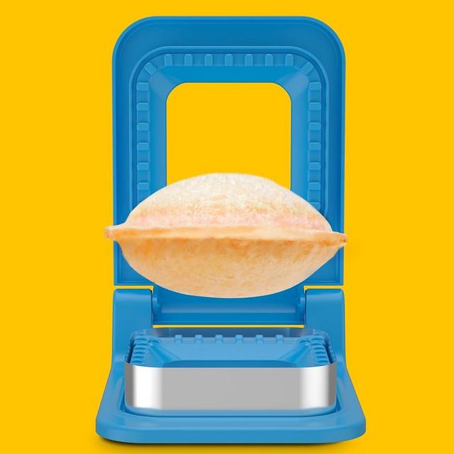 Metal Sandwich Cutter and Sealer - Round Crustless Sandwich Cutter for Peanut Butter and Jelly‌ Sandwich Maker, PB&J Snacks Party Food Prep