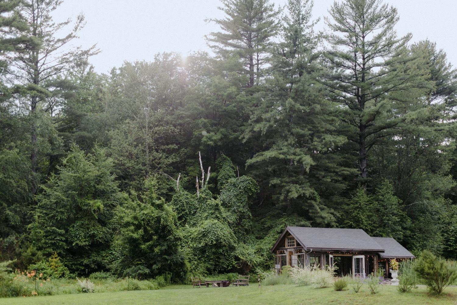 The Wedding Website of Nikia Rodriguez and Jeff Broadway