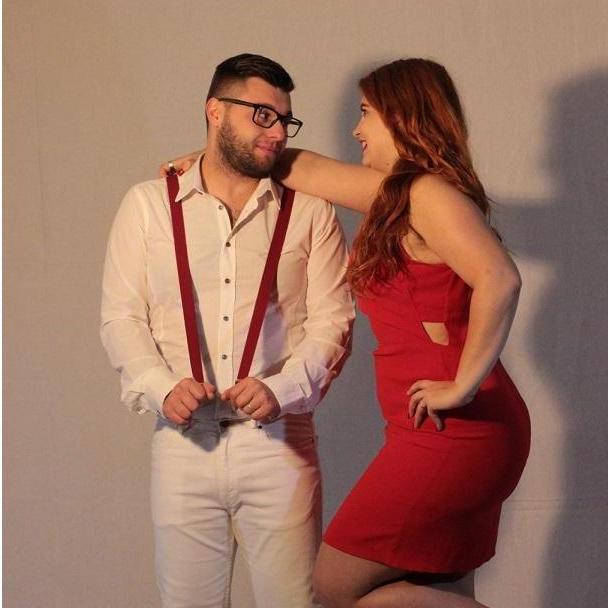 Il rosso ed il bianco ci stanno proprio bene!
Red and white do really look good on us!