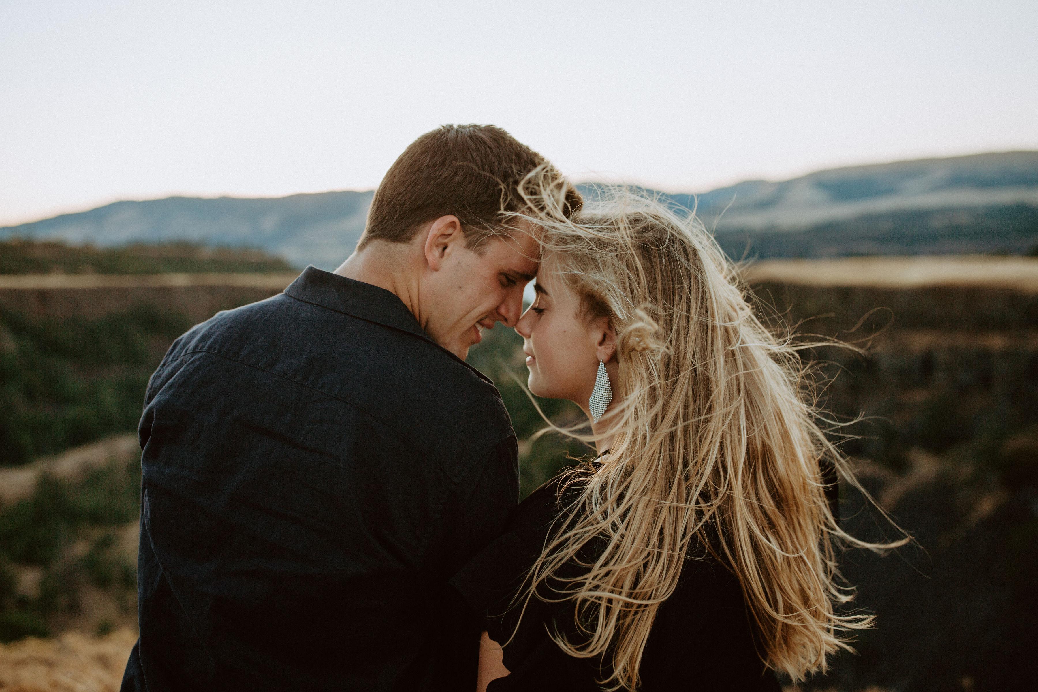 The Wedding Website of Lucia Morud and Brandon Taylor