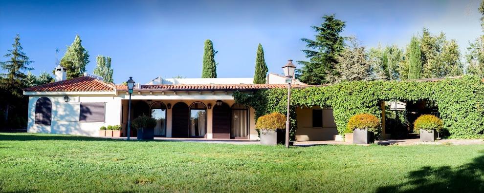 The Wedding Website of Paola Arellano and Carlos Hernández