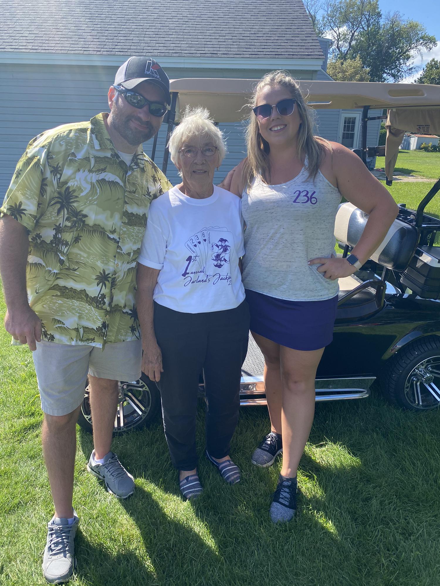 Grandma doesn’t like photos but we love grandma 💞
