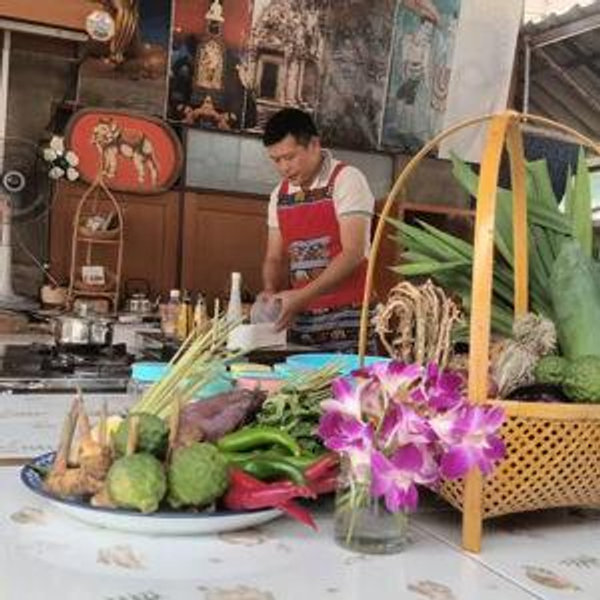 Traditional Thai Cooking Class with Market Tour