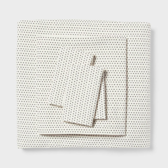 Full Microfiber Sheet Set Ivory Dash - Room Essentials™