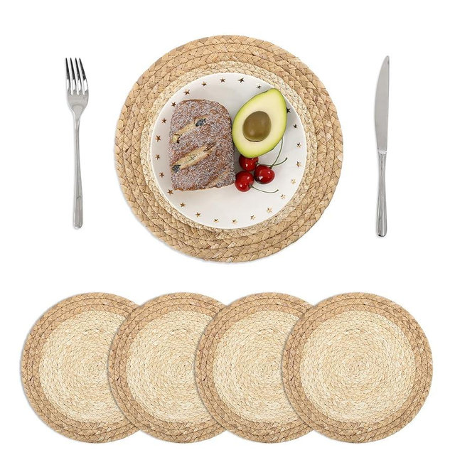 SHACOS 12 inch Natural Corn Husk Water Hyacinth Woven Braided Round Placemats Set of 4 Boho Place Mats Straw Rattan Wicker Table Centerpiece Mats Plate Chargers for Home Party Table Decoration