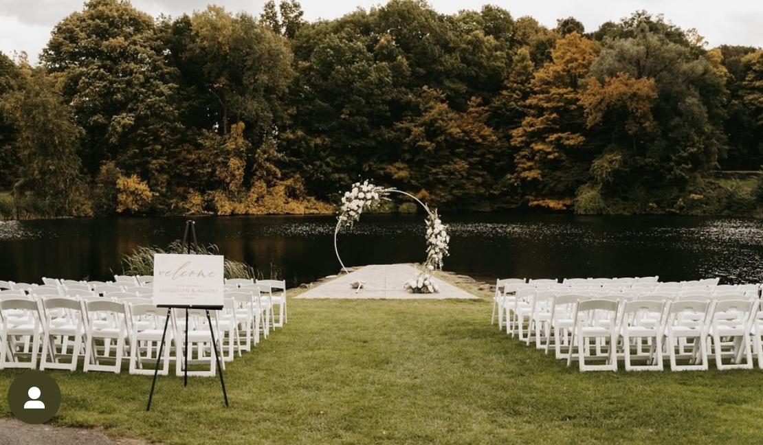 The Wedding Website of Alicia Farruggio and Michael Marasco