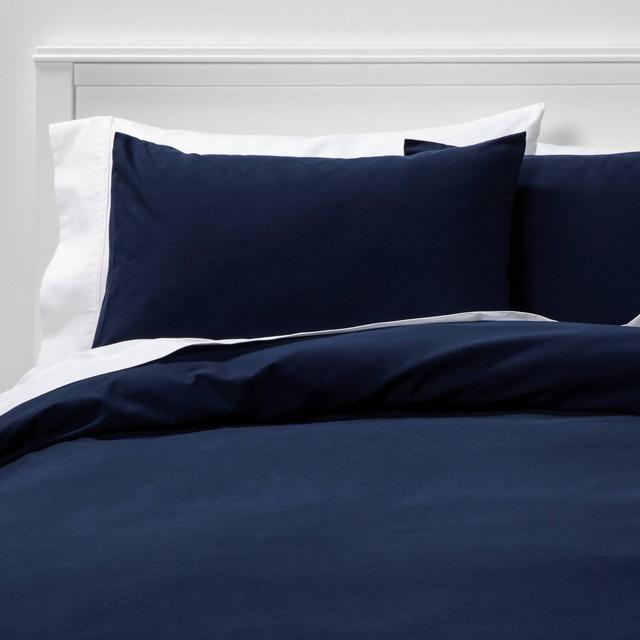 King Easy-Care Duvet Cover & Sham Set Navy - Room Essentials™