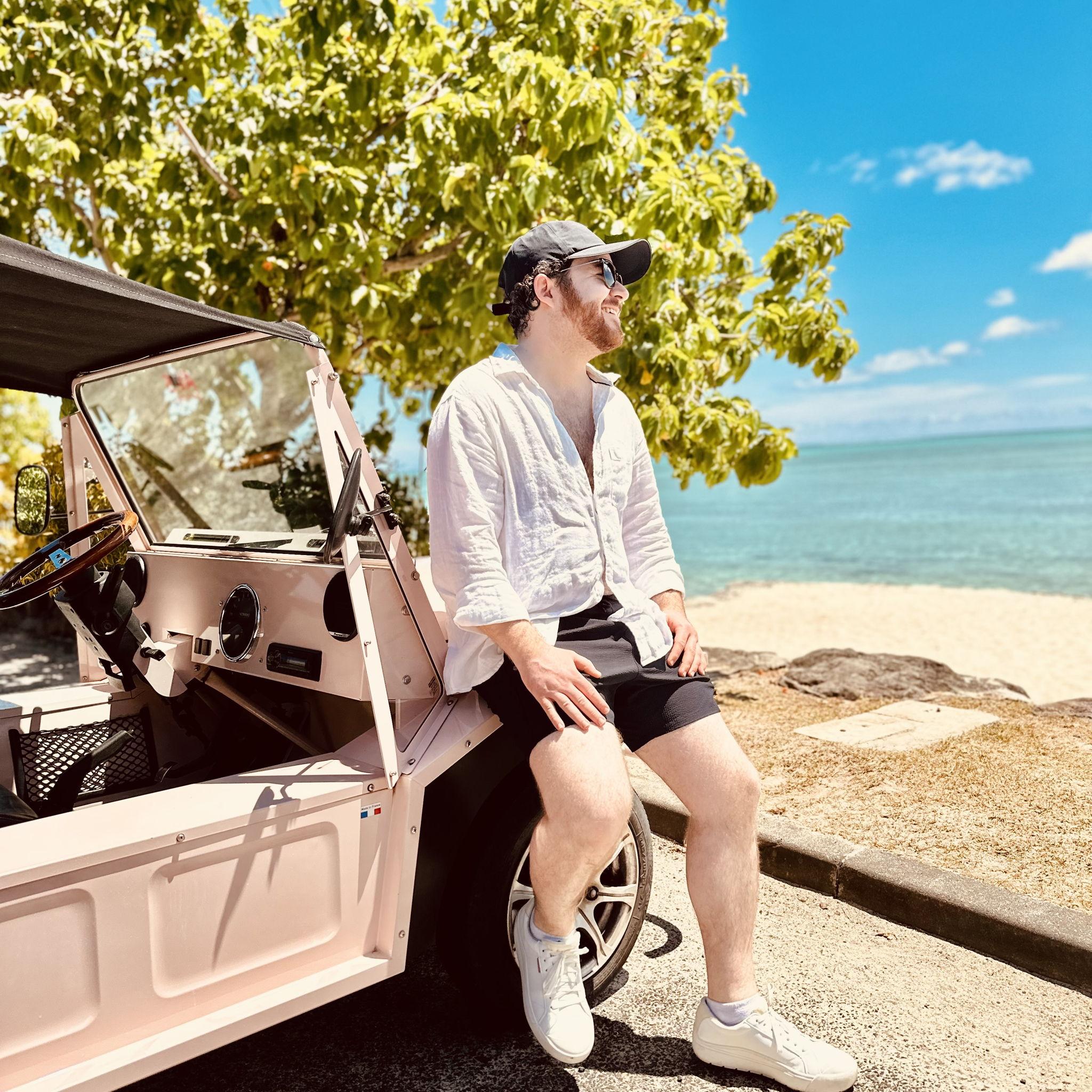 Driving tour of mainland Bora Bora