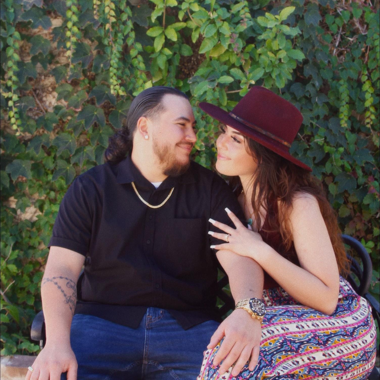 The Wedding Website of isabella islas and joseph villaseñor