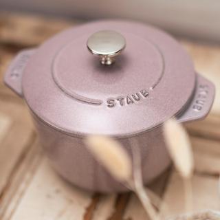Petite French Dutch Oven
