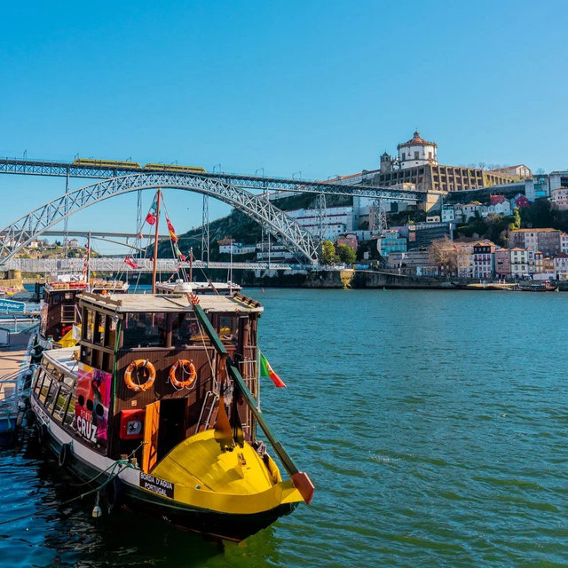 6 Bridges Douro River Boat Cruise in Porto