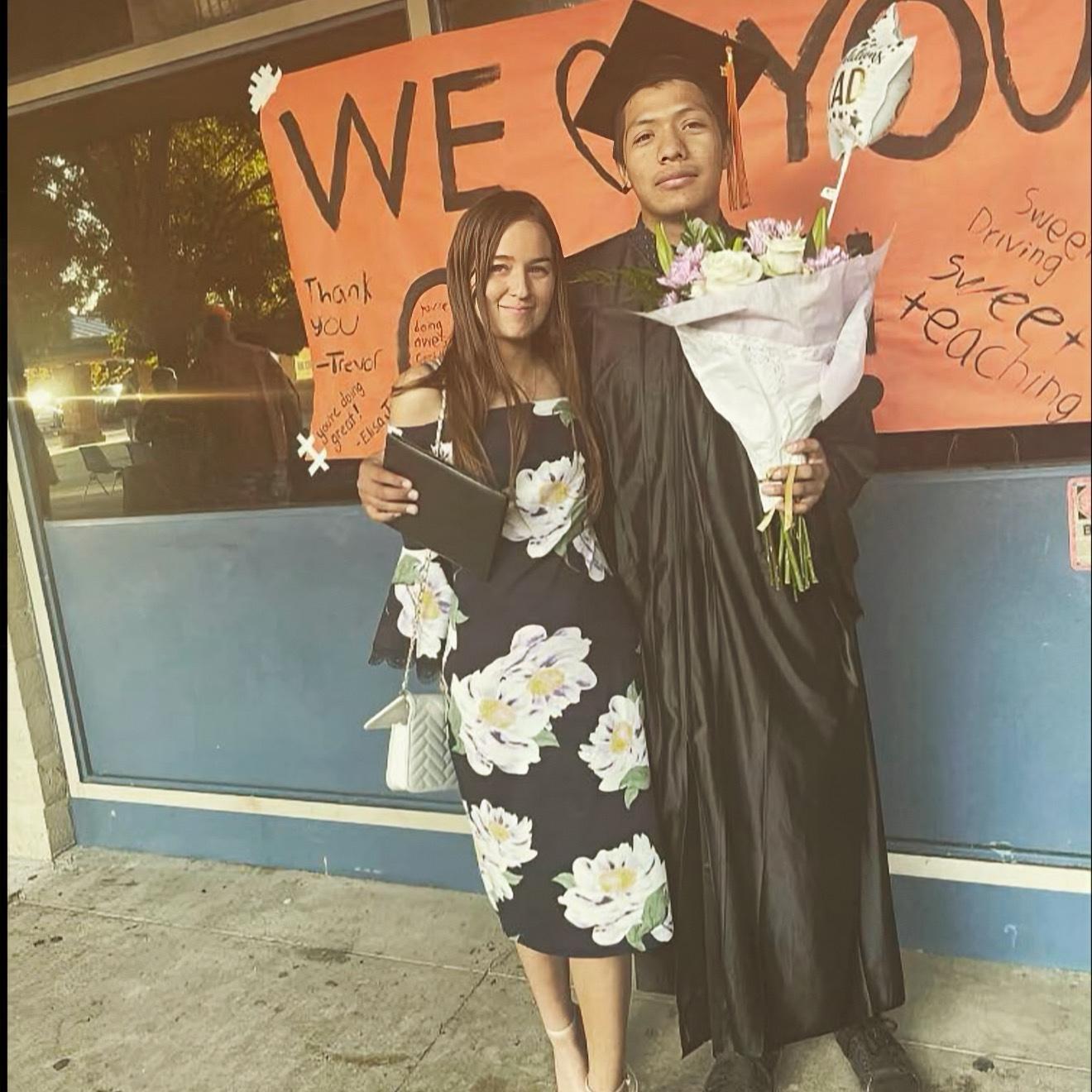Went To his graduación, our first year together