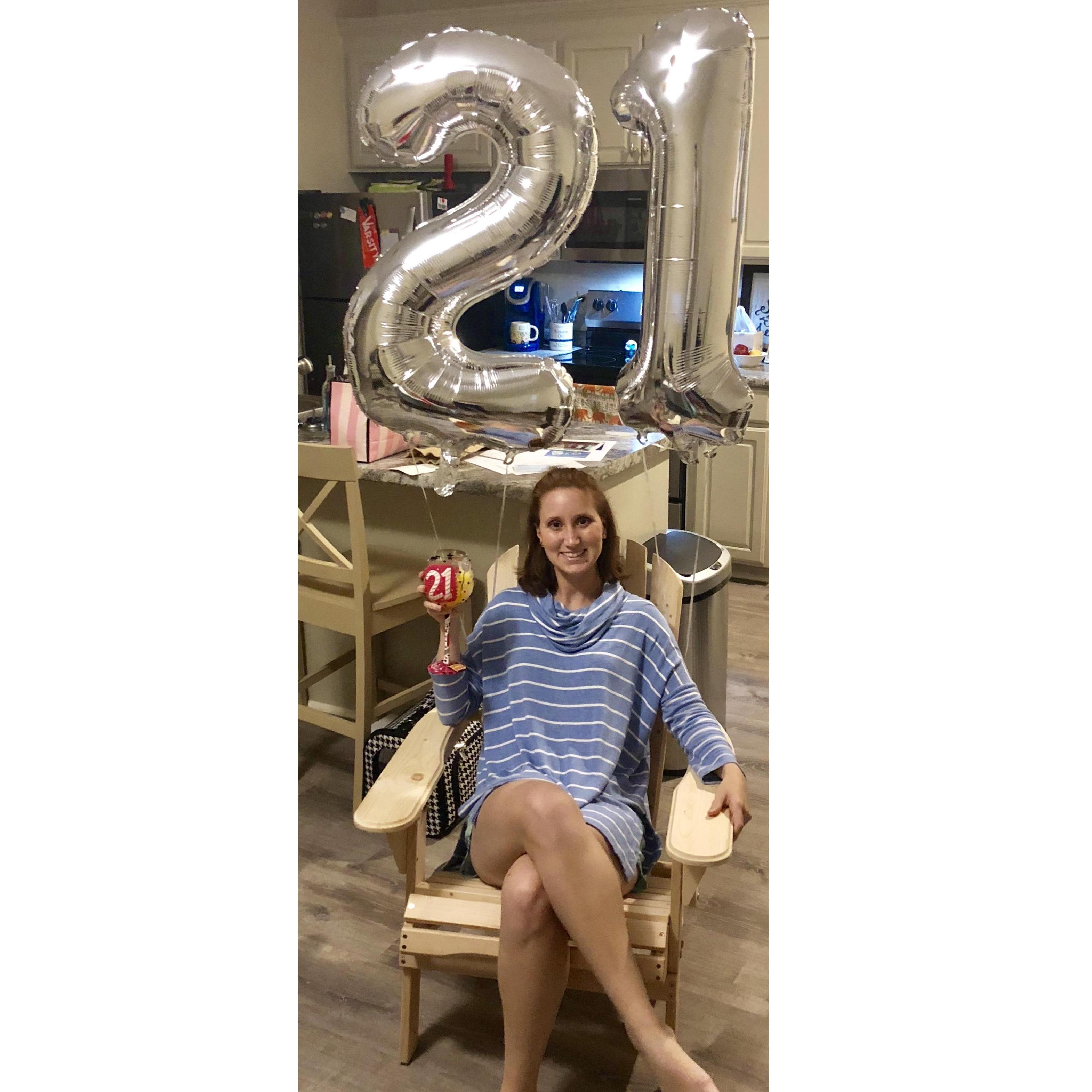 Anna Turns 21. October 2018
