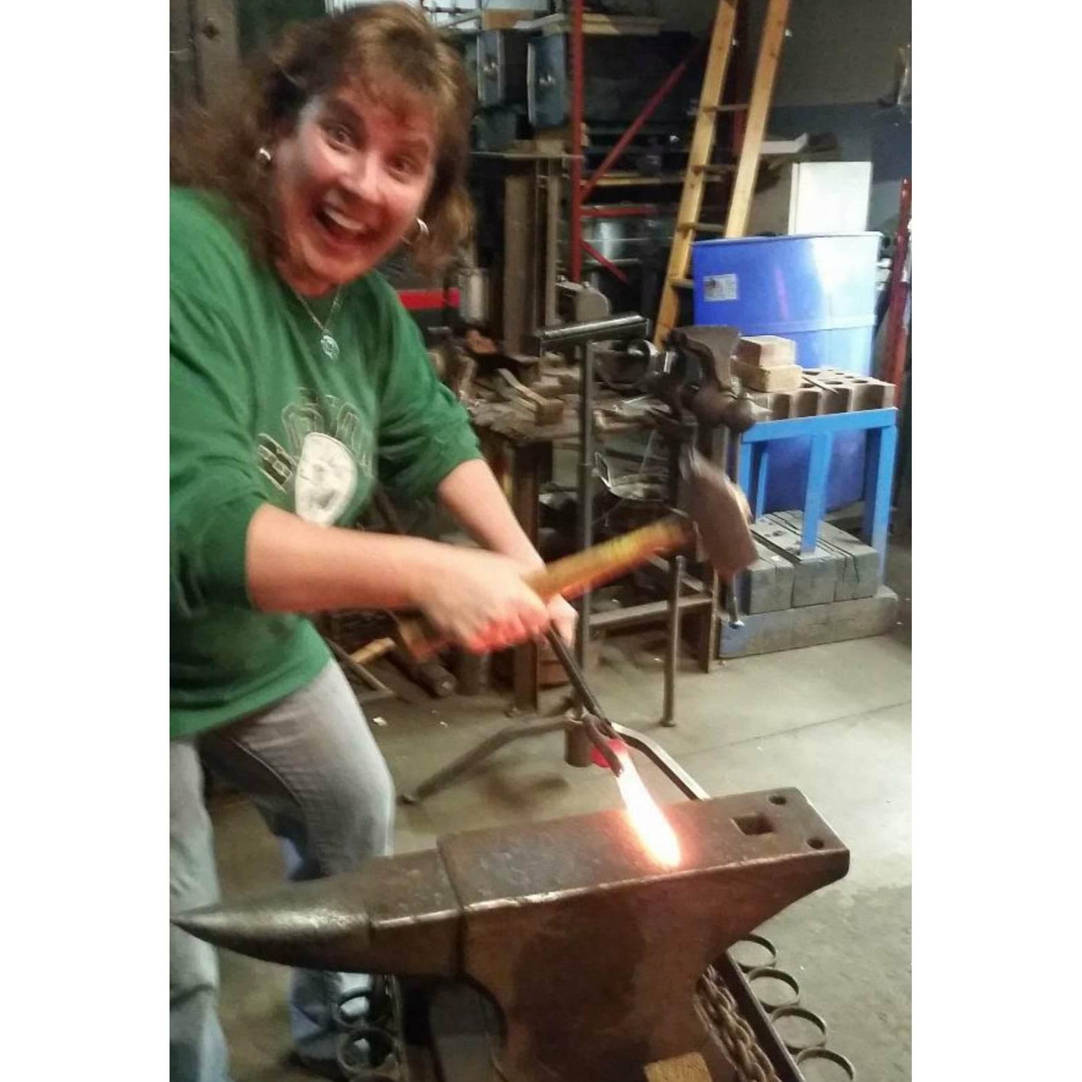 Bucket Adventure - Forge Knife out of a railroad spike