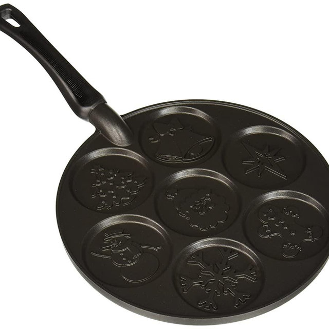 Nordic Ware Holiday Pancake Pan, Black
