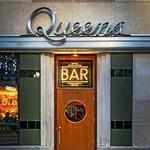 Queens Bar Detroit