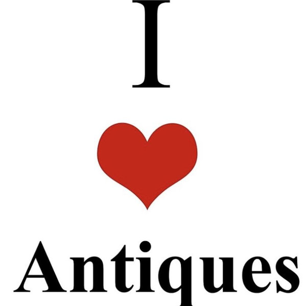 Any kind of antiques or vintage items!