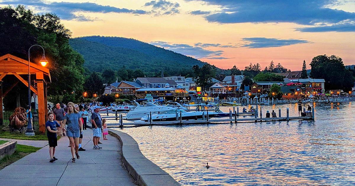 The Wedding Website of Lindsay LaBarge and Tyson Fernandez