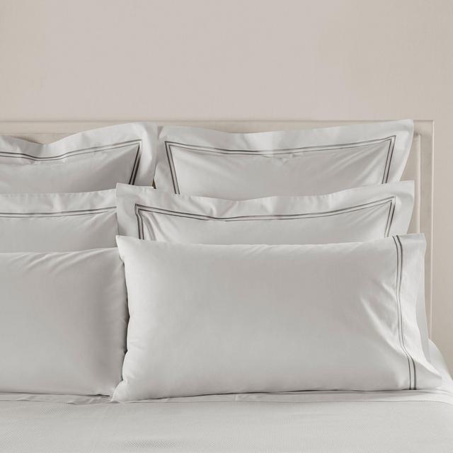 Frette At Home Piave King Sheet Set in White/Grey