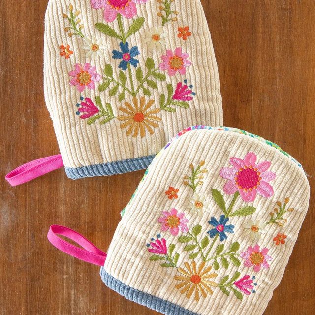 Embroidered Mini Oven Mitts, Set of 2