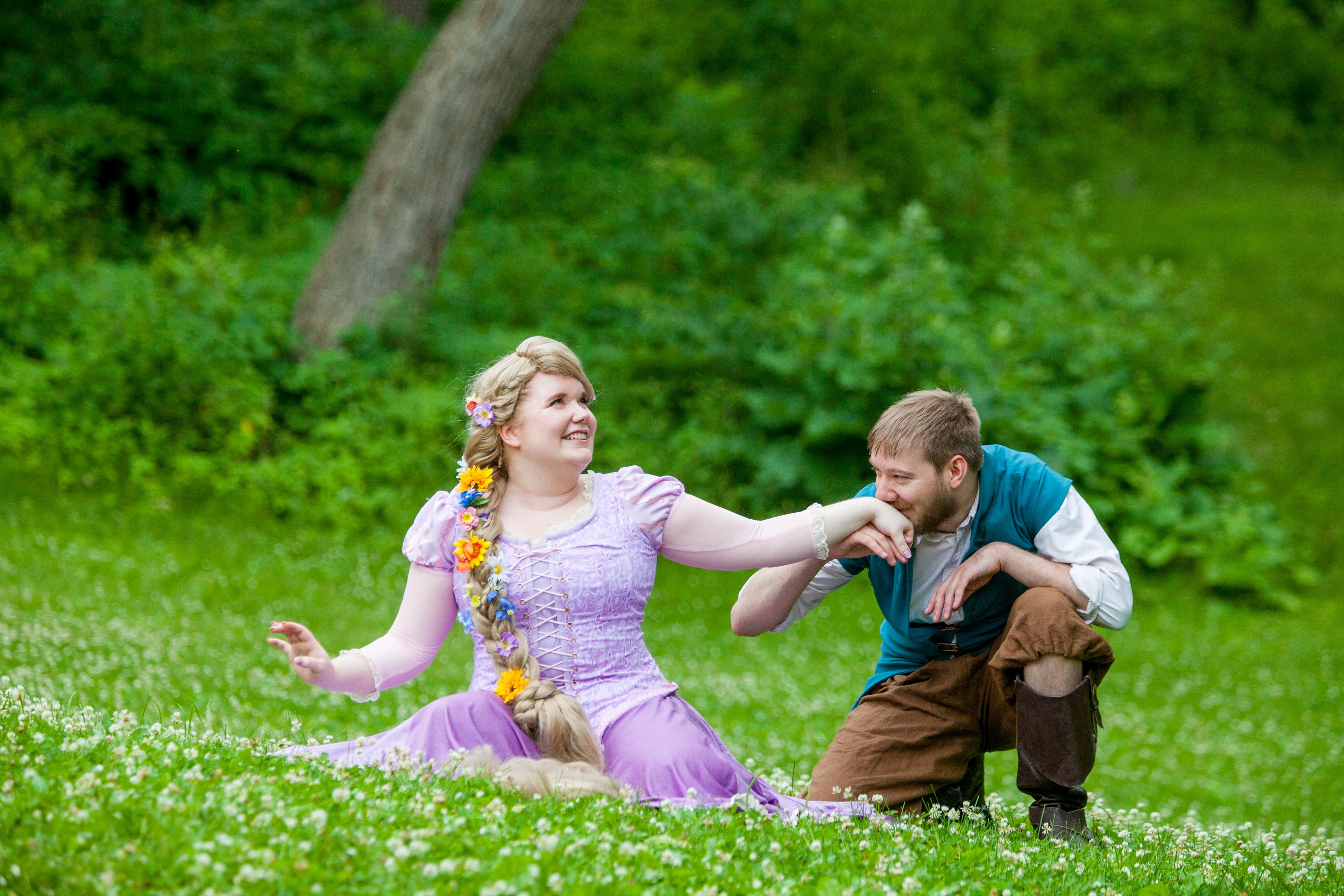 The Wedding Website of Christa Ludwig and Russell Rogge