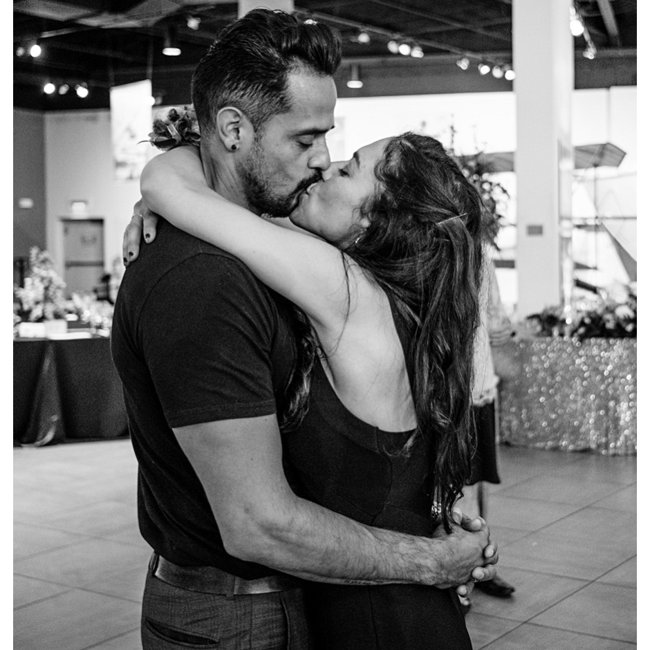 Candid snaps from cousin Kyle's wedding in Cleveland-we loved these so much we hired his photographer!  See you in TX, Jen :)