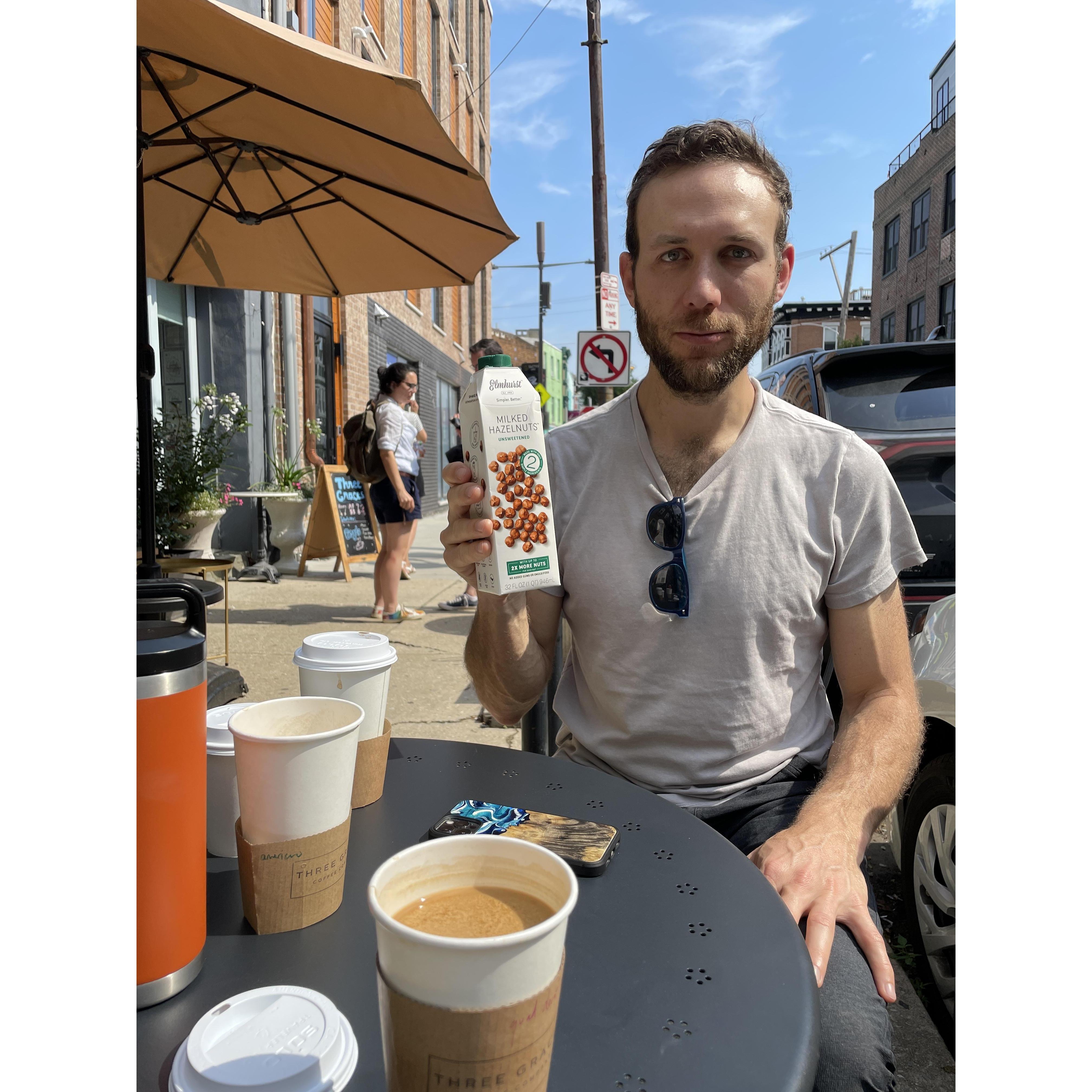 We always come prepared ☕️
•
PHILLY
2021