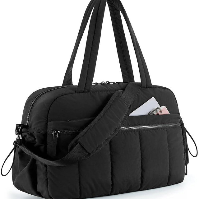 BAGSMART Gym Bag for Women, Duffle Bag for Travel with Wet Pocket, Lightweight Carry on Weekender Duffel, Water Resistant