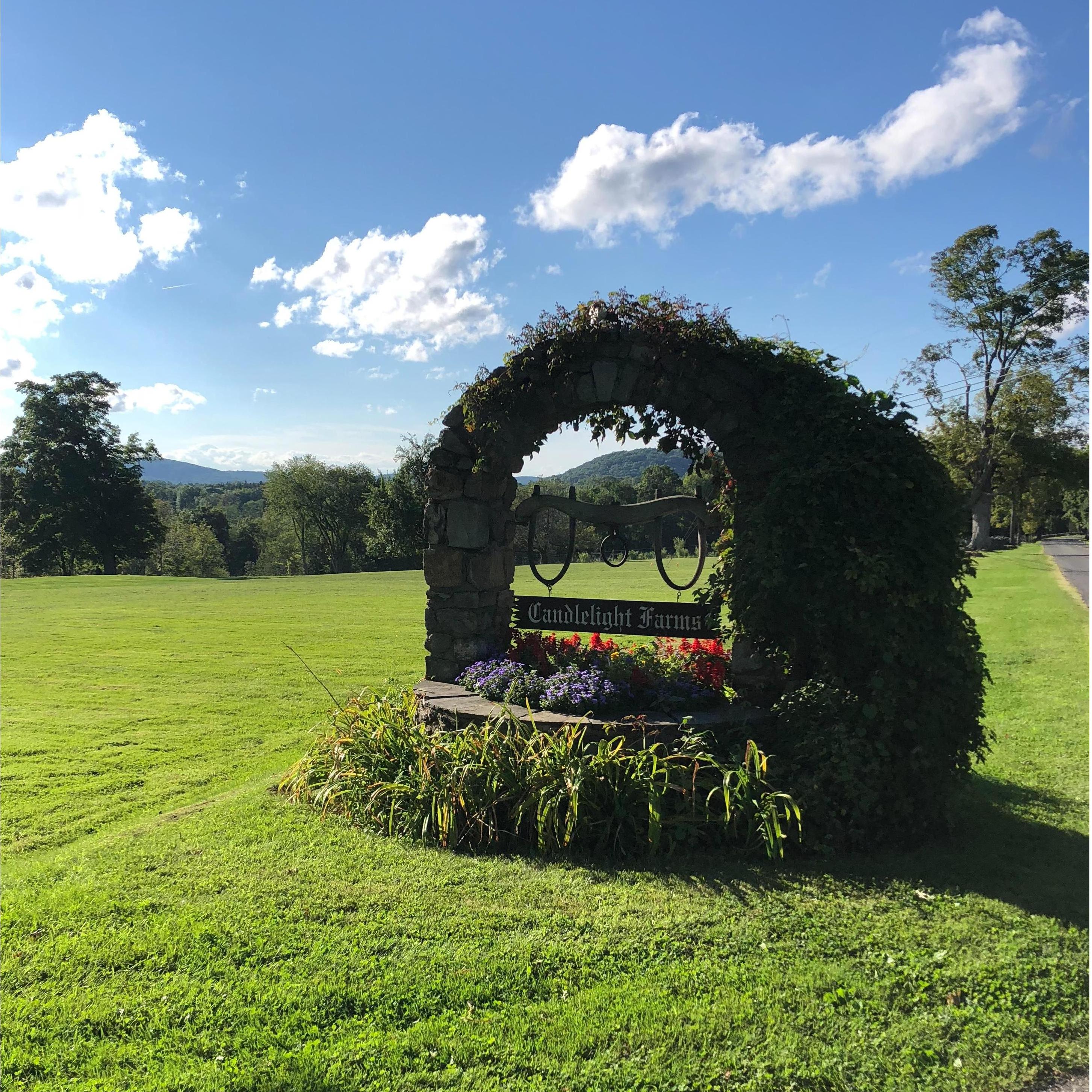 Candlelight Farms Inn