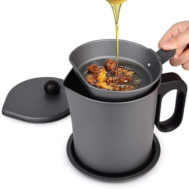 Bacon Grease Container with Fine Mesh Strainer, 1.7L Used Cooking Oil Container Deep Kitchen Fat Filter Pot Grease Keeper, Stainless Steel Large Frying Oil Disposal/Storage Can