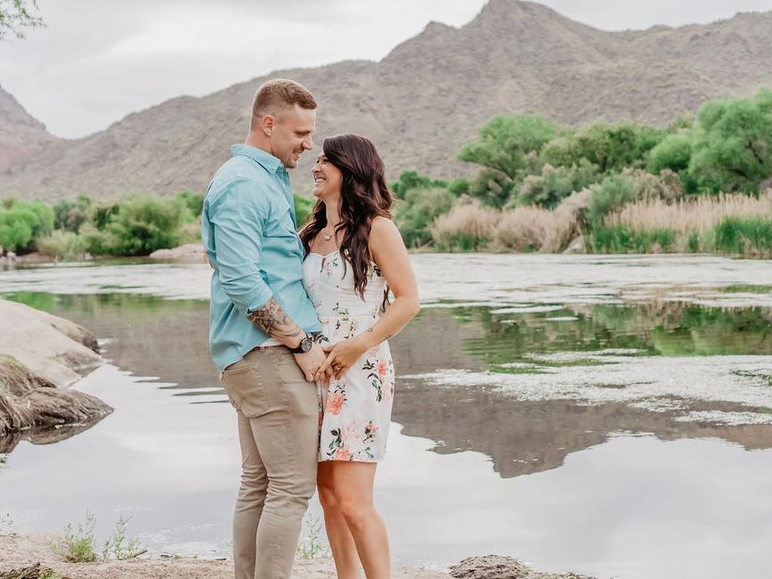 The Wedding Website of Ashlee Hahn and Ryan Davis